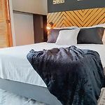 Hb4 Double Room With Private Bathroom And Balcony